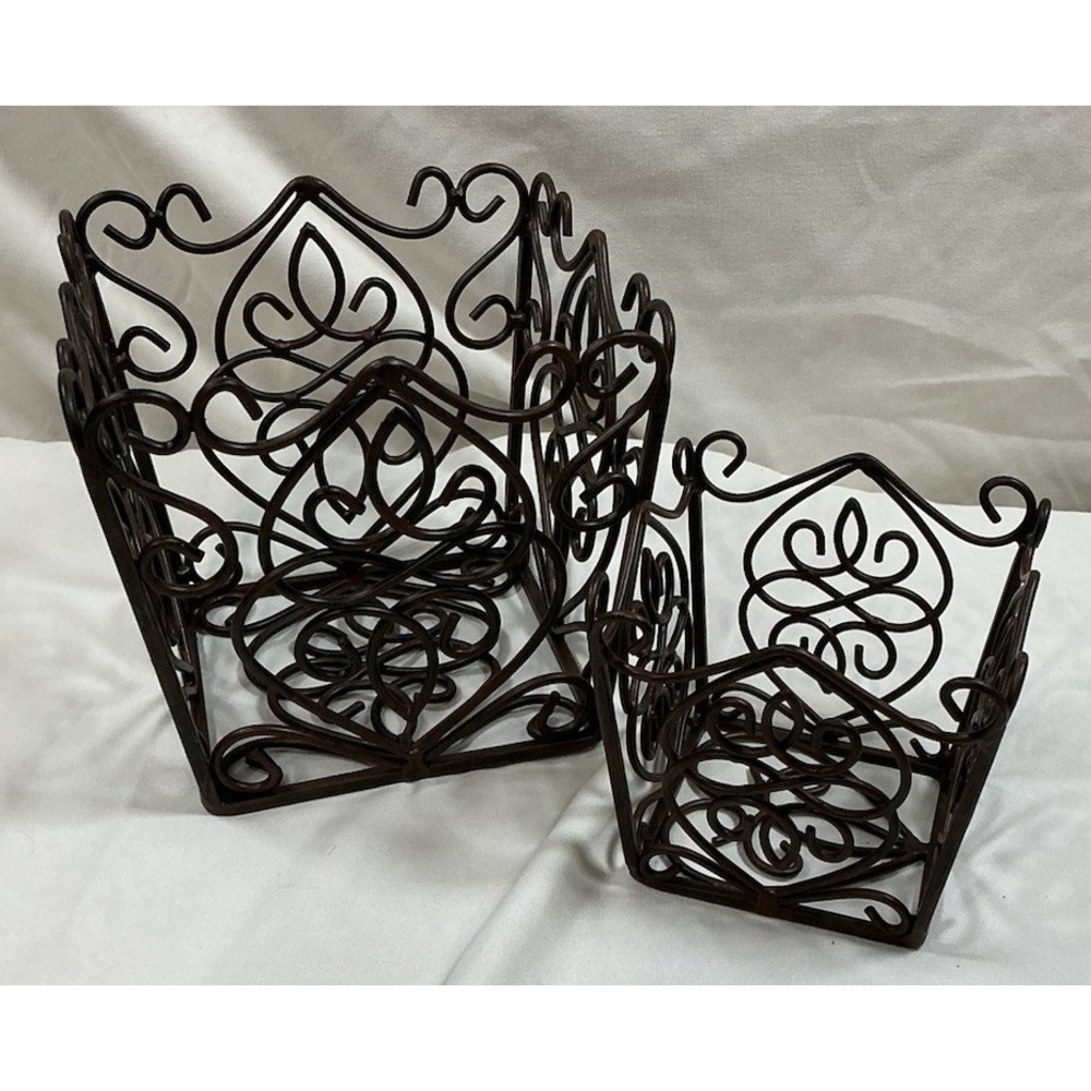 Southern Living at Home Metal Baskets 2 Pc Set
